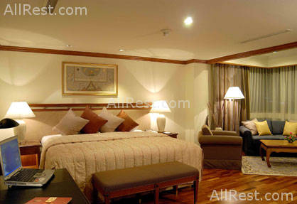 President Solitaire Apartments 9